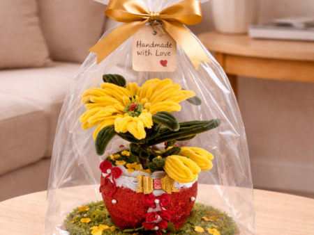 Mini Garden Pot Decor (Artificial Flower Showpiece)